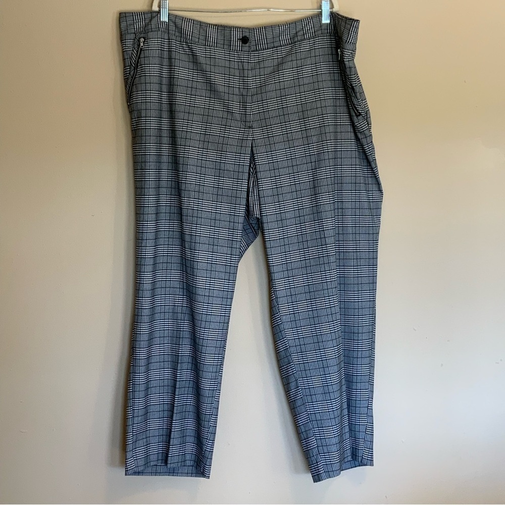 Ryan Wythe plus size plaid pants with zipper pockets